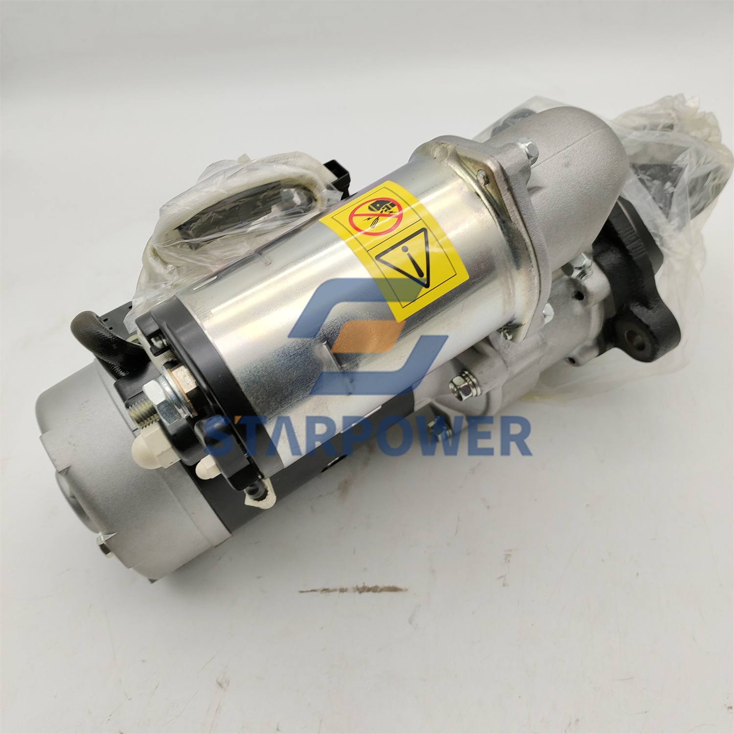 600-863-8113 スターティングモーターASSY コマツ純正部品