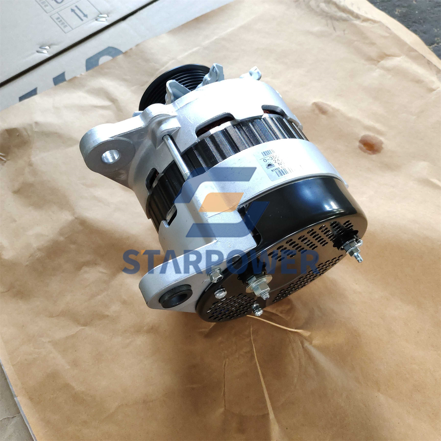 600-861-6111 コマツ オルタネーター スターパワー