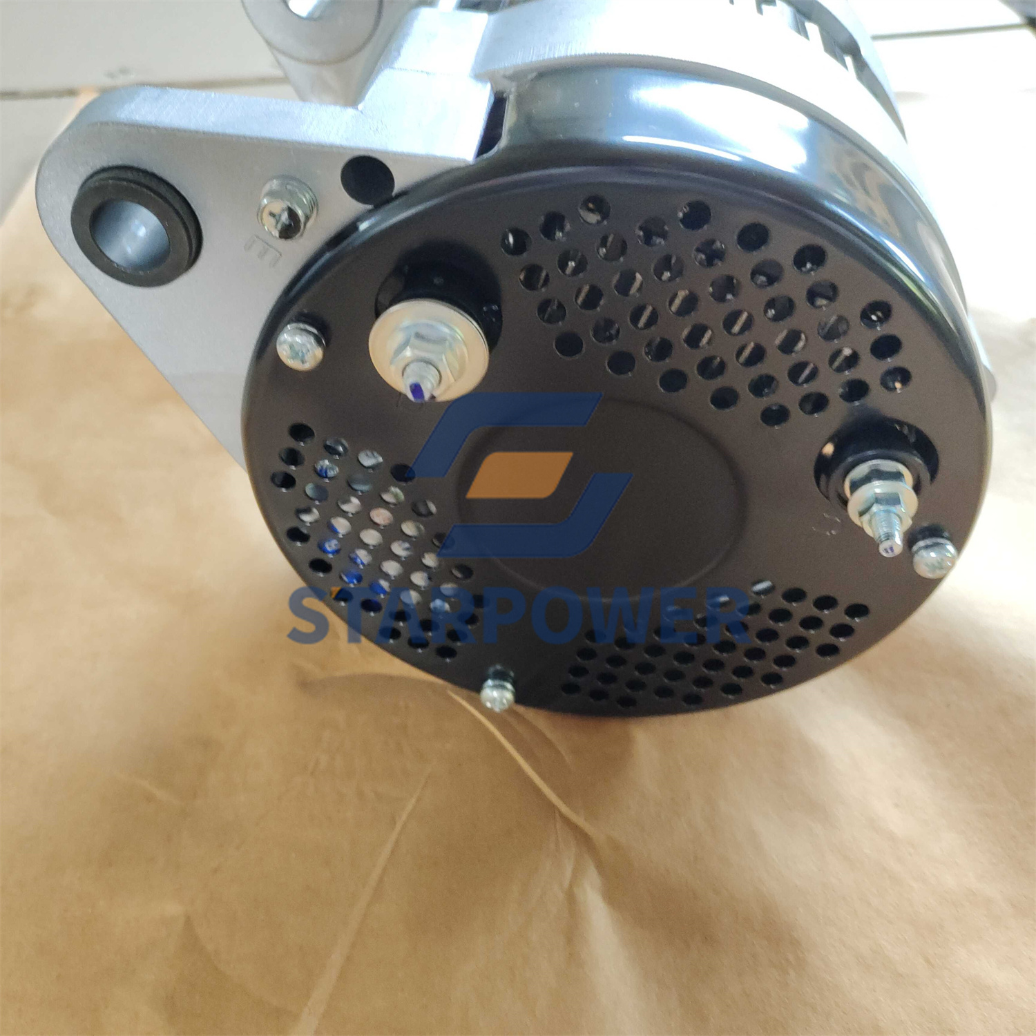 600-861-6111 コマツ オルタネーター スターパワー