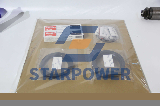 714-07-05010 コマツ サービスキット、トランスミッション (WA470-3)